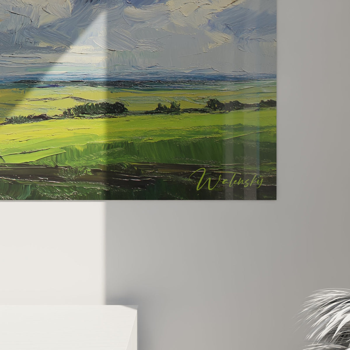Vue d'ensemble du tableau paysage normand dans un intérieur contemporain élégant
