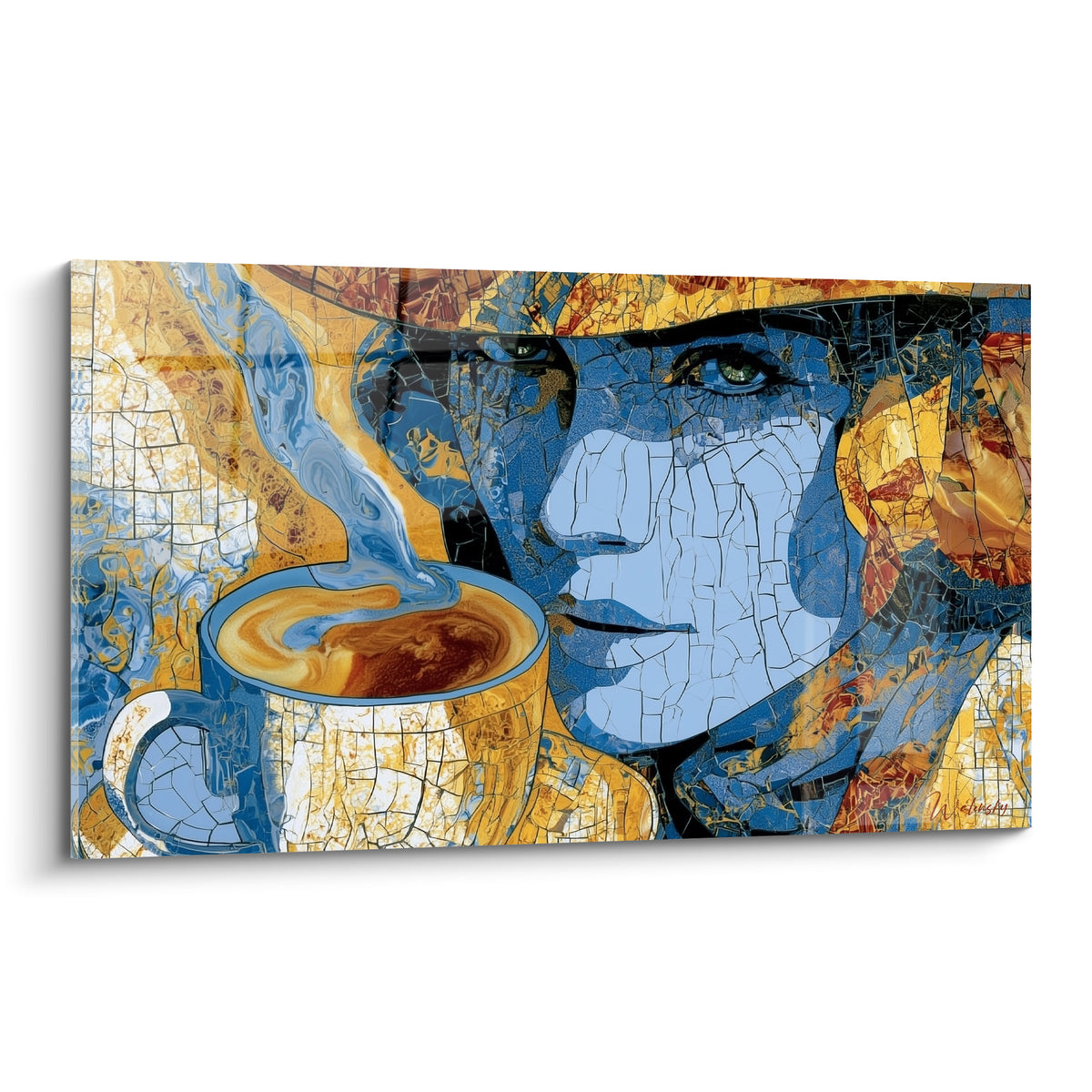 Visage bleu craquelé et tasse dorée fumante composent ce tableau café mosaïque expressif