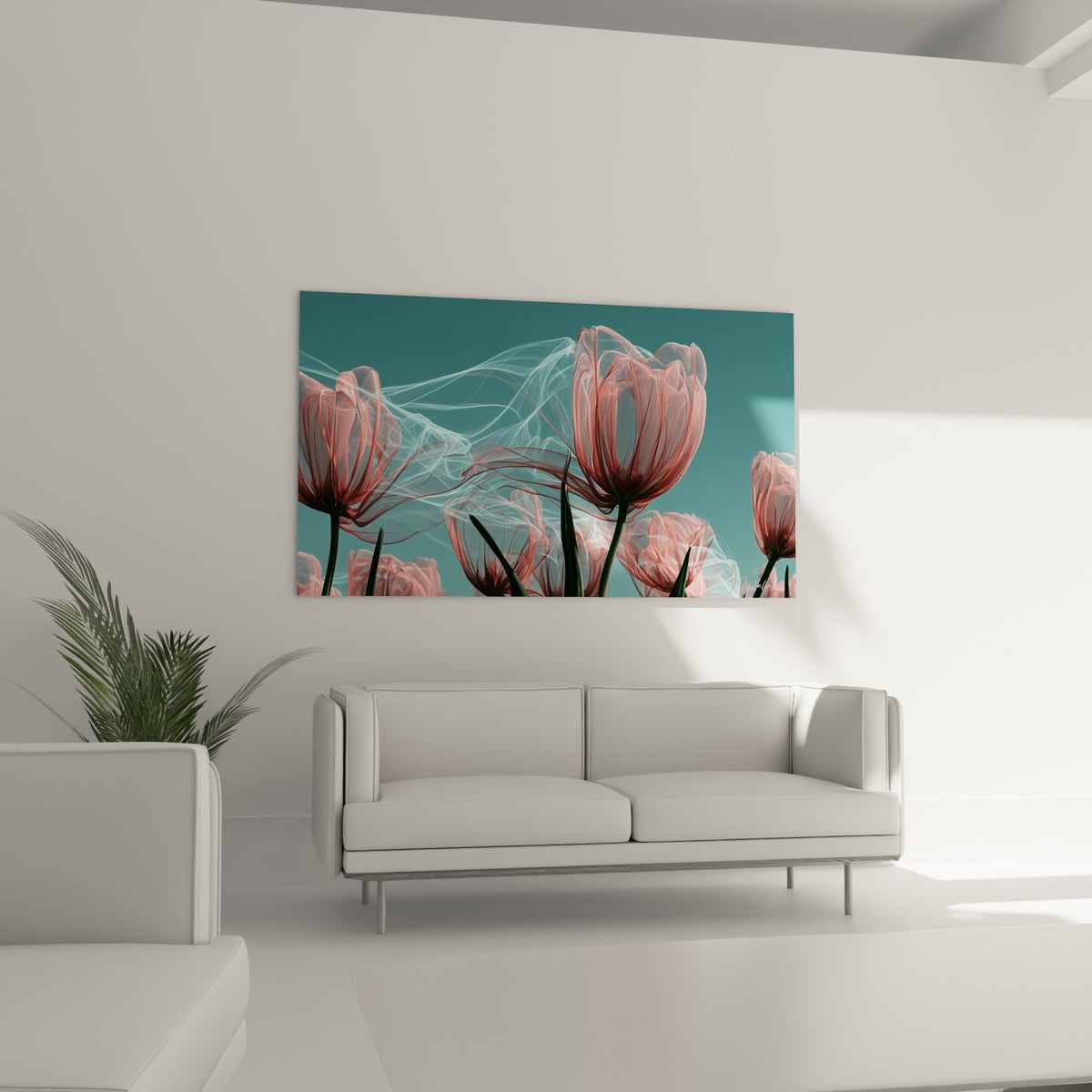 Corolles transparentes rose corail et tiges vert foncé de ces tulipes au-dessus d'un canapé dans un salon lumineux
