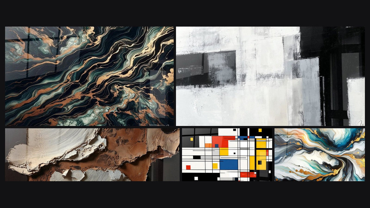 Mosaïque de cinq tableaux, dont Flux Aurifère, Textures abstraites terre et blanc cassé et Composition géométrique colorée