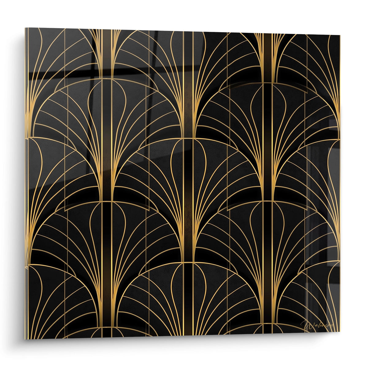 Tableau art déco avec motifs d'éventails dorés géométriques sur fond noir, design moderne élégant