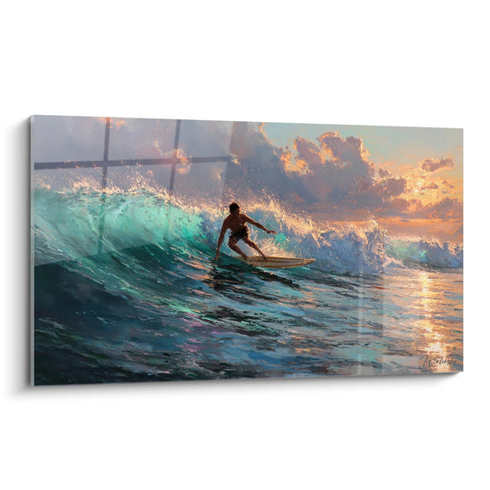 Tableau surf montrant surfeur sur vague turquoise au coucher de soleil avec ciel orange et nuages dramatiques