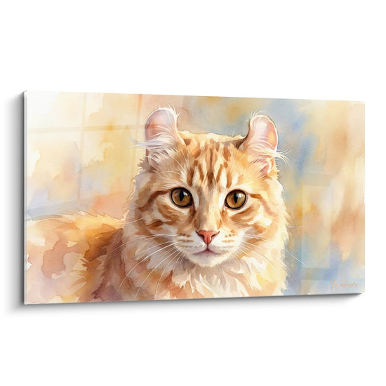 Tableau aquarelle portrait chat American Curl roux aux yeux ambrés sur fond doux tons dorés