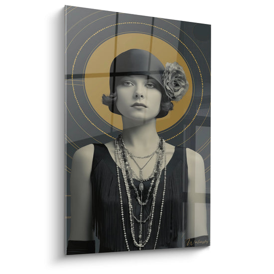 Tableau art deco femme annees 20 elegante avec colliers perles et motifs geometriques dores sur fond gris