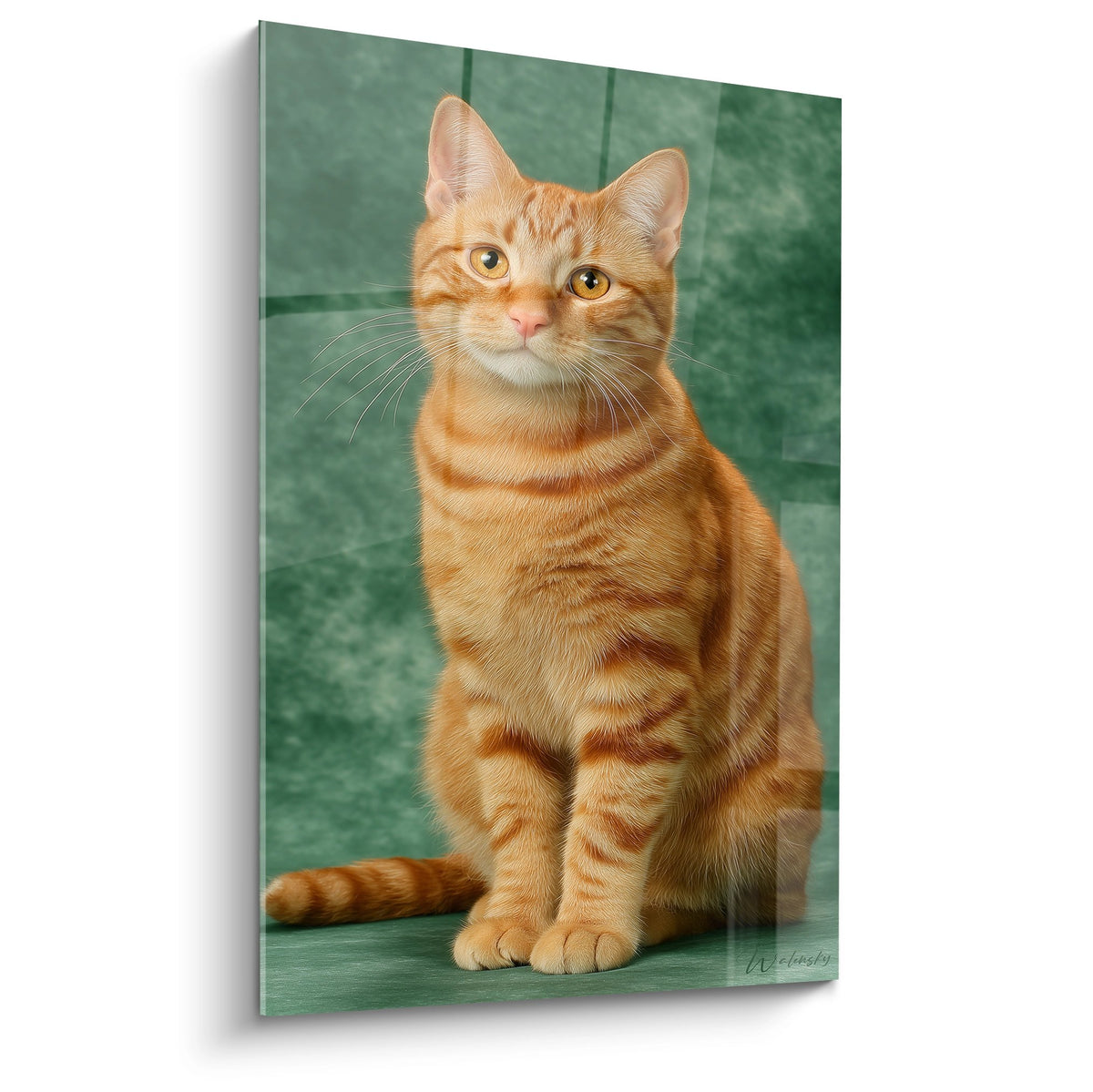 Tableau portrait chat American Shorthair roux assis sur fond vert, regard doré expressif, art mural félin