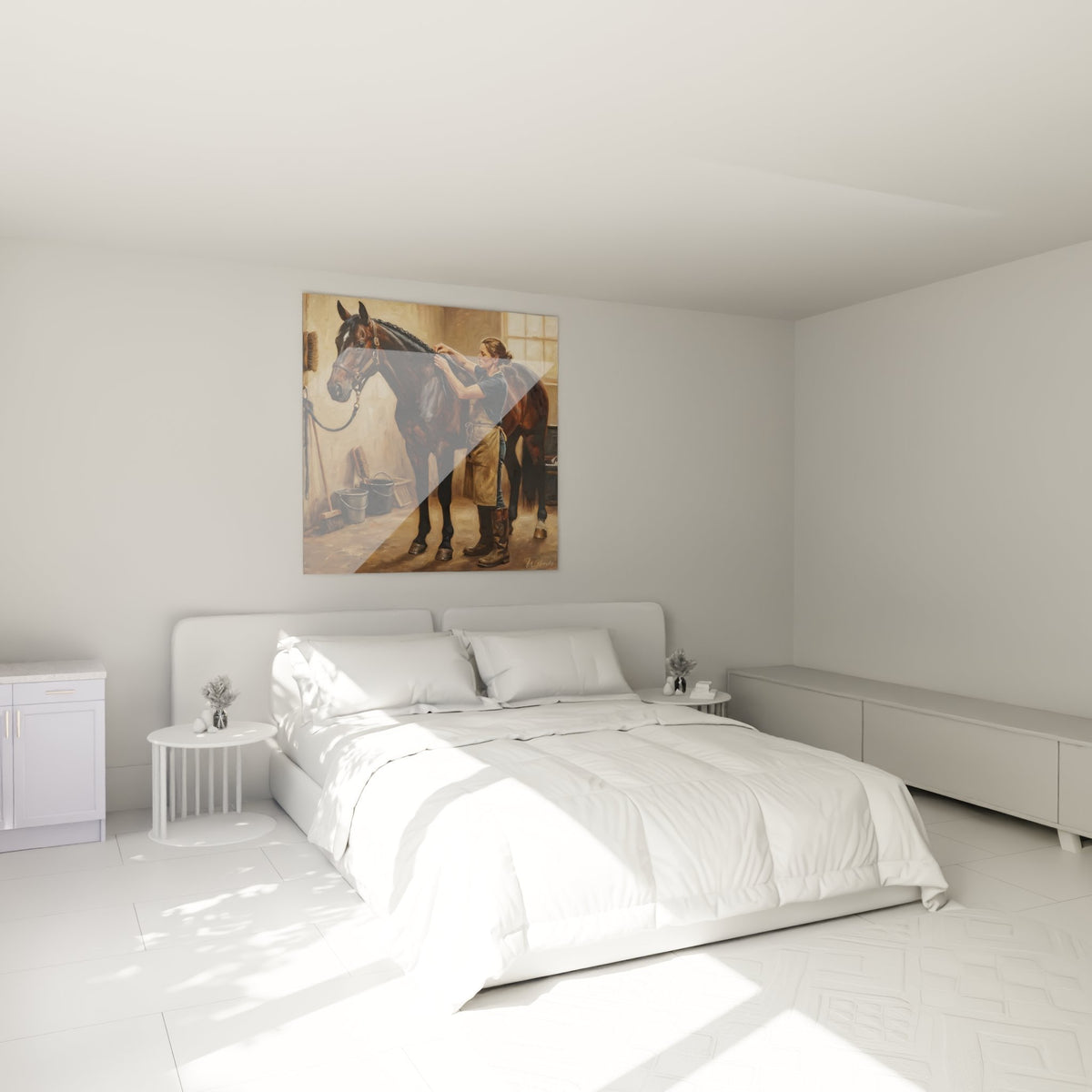 Décoration murale équestre dans chambre, tableau palefrenier et cheval bai dans écurie authentique