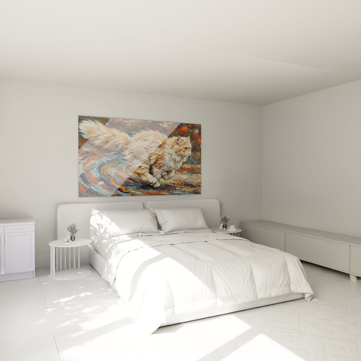 Décoration murale chambre avec tableau chat persan coloré aux nuances dorées et bleues sur mur blanc