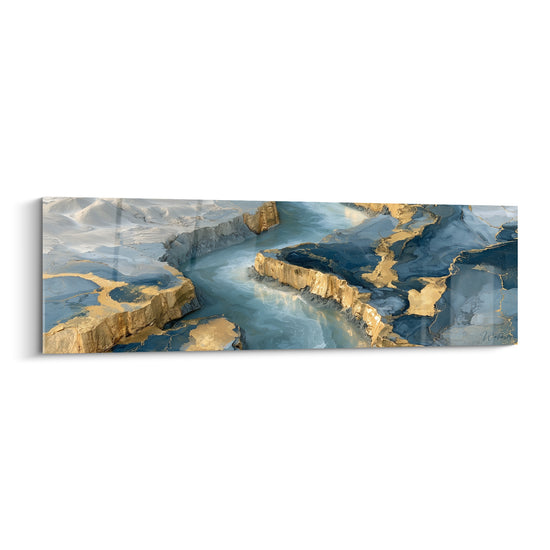 Canyon abstrait bleu ardoise et doré traversé par un fleuve turquoise sinueux