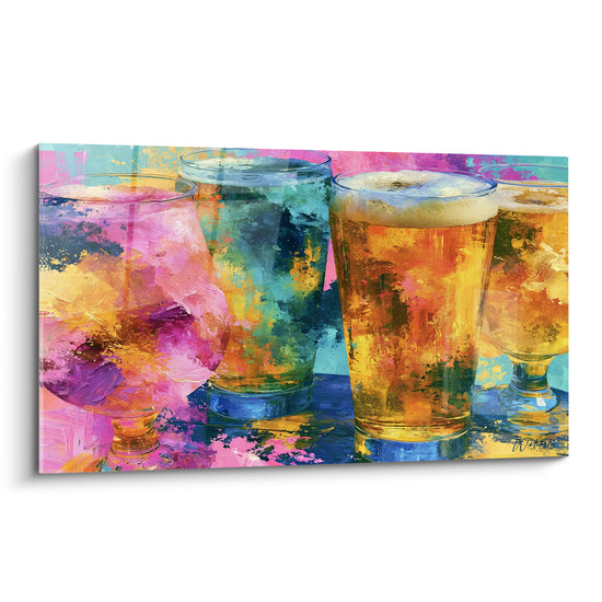 Quatre verres de bière ambrés, roses et turquoise en composition picturale expressive et colorée