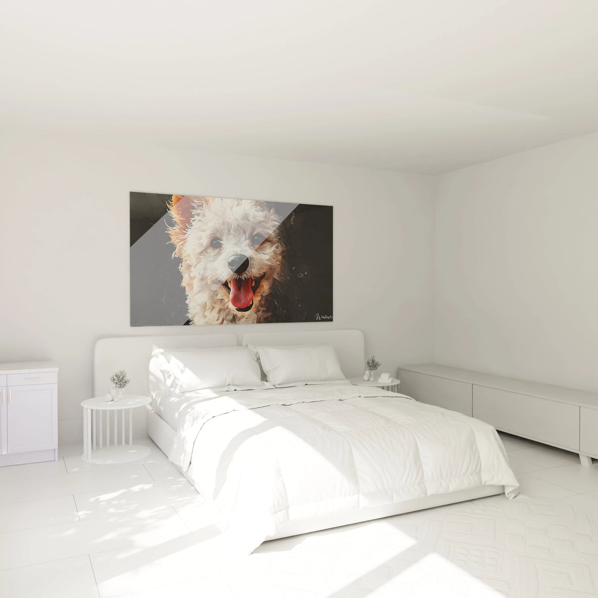 Un tableau caniche montrant un portrait frontal d'un caniche à fourrure blanche bouclée avec des accents orangés. Contraste marqué entre la fourrure claire et le fond noir profond, textures fines et détaillées sur le museau et le pelage.
