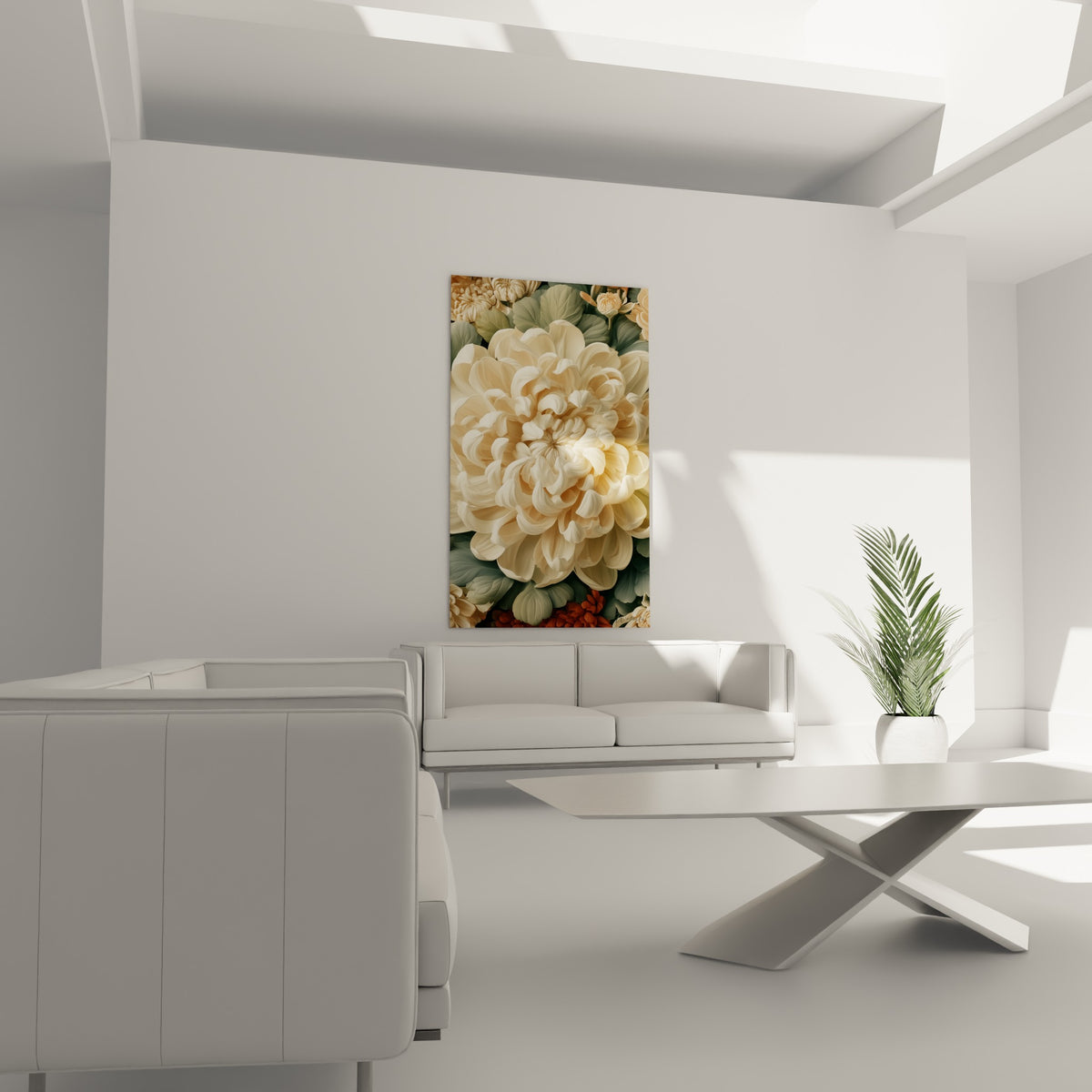 Corolle crème et feuillage vert sauge du chrysanthème suspendus au-dessus d'un canapé dans un salon lumineux
