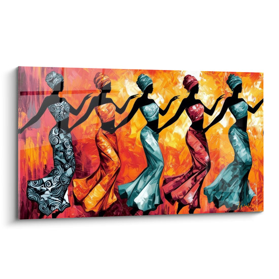 Cinq danseuses noires en robes ocre, sarcelle et bordeaux sur fond de flammes peintes
