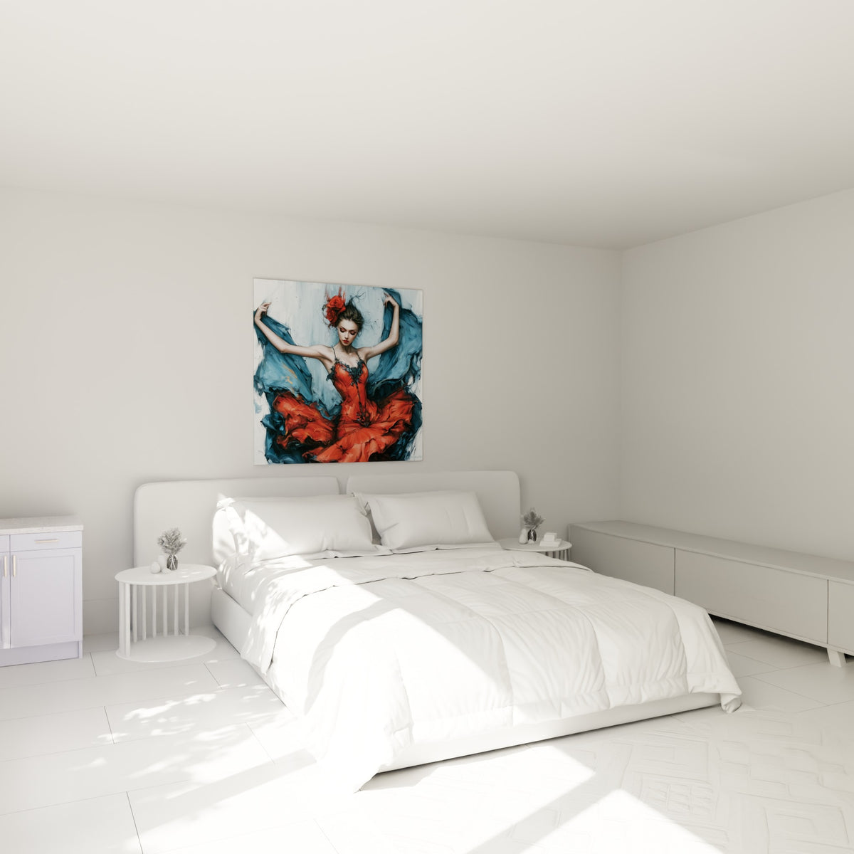 Silhouette gracile en robe rouge et bleu marine au-dessus d'un lit dans une chambre claire