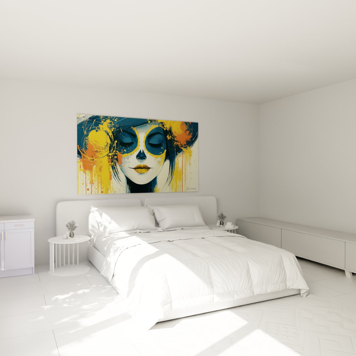 Portrait doré aux yeux fermés et coulures ocre, tableau Dia de los Muertos au-dessus d'un lit dans une chambre claire
