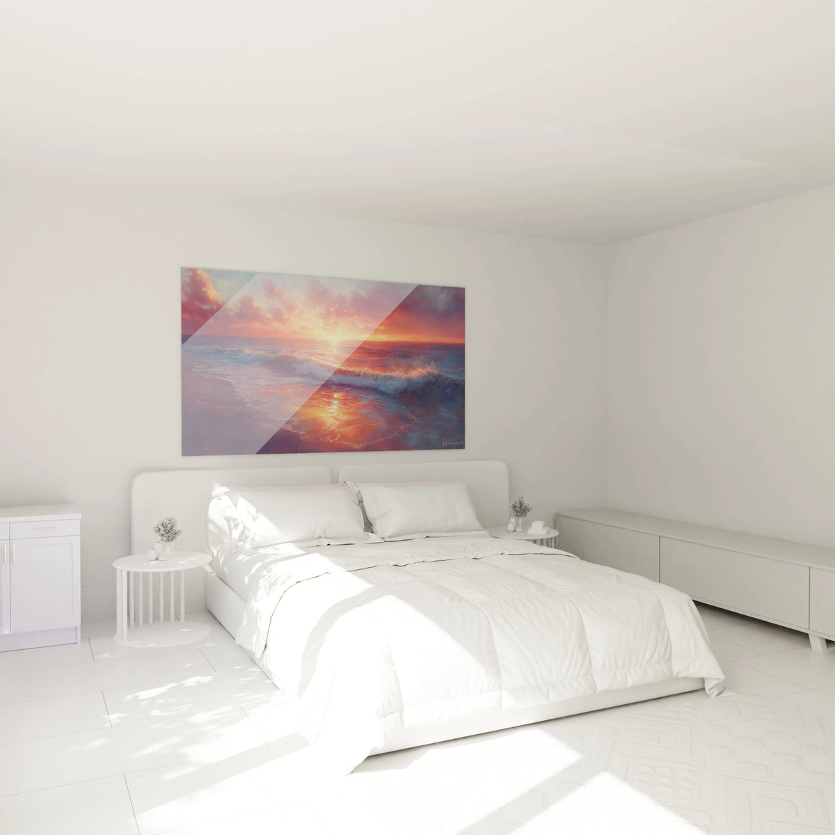 Tableau coucher de soleil spectaculaire présentant un horizon océanique embrasé de teintes orangées et rougeâtres, des nuages texturés dans un ciel crépusculaire, des reflets dorés scintillant sur les vagues, avec une composition horizontale équilibrée.
