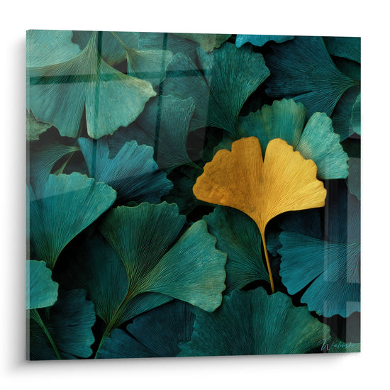 Tableau ginkgo feuille doree sur feuillage turquoise et vert, contraste naturel elegant decoration murale