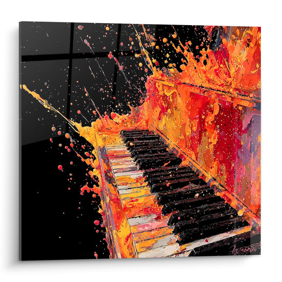 Piano éclaboussé d'orange et de rouge, clavier noir et blanc submergé de peinture sur fond sombre