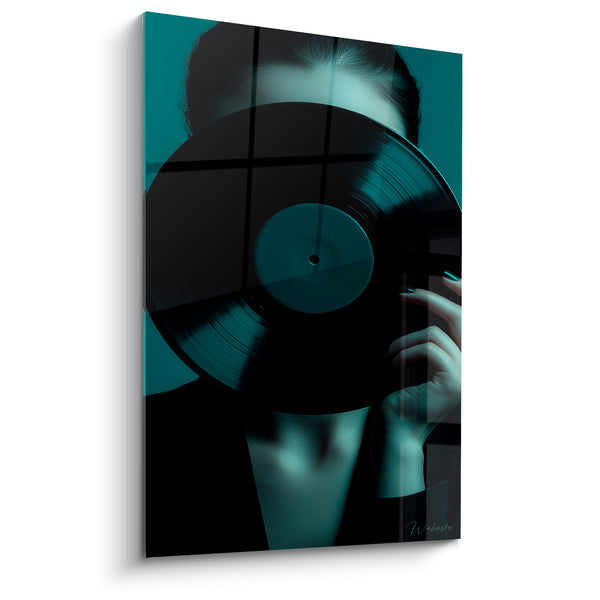 Tableau Musique noir sarcelle disque vinyle masquant visage - Ongles vernis turquoise - Edition Musique
