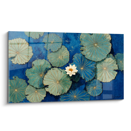 Tableau nénuphars bleus avec fleur lotus blanche et feuilles vertes dorées sur eau profonde