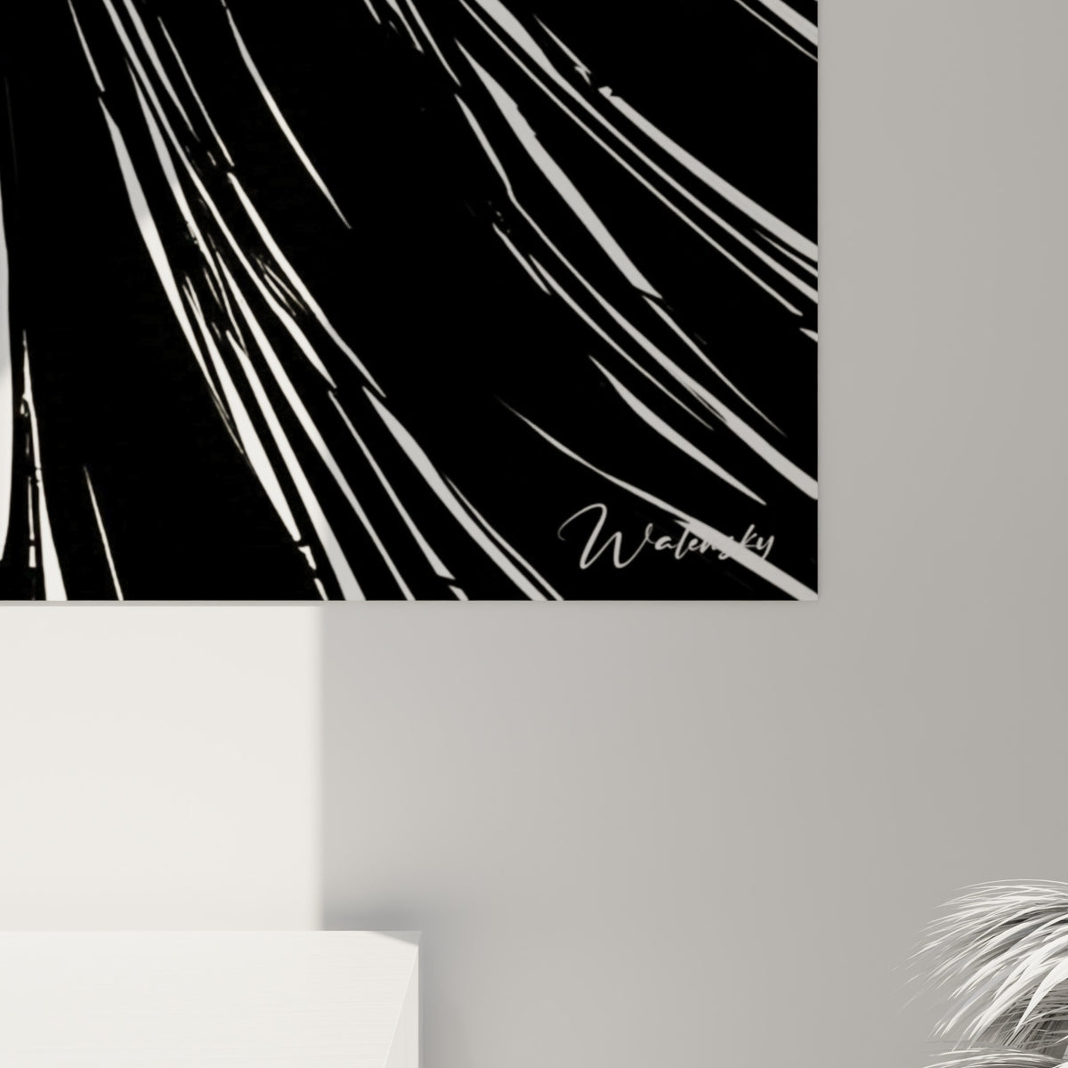 Traits fins du hakama noir et texture cuivrée du cercle ocre visibles de près sur la toile