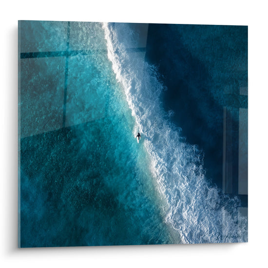 Tableau Surfeur solitaire vague turquoise écume blanche - Solitude océanique - Edition Surf