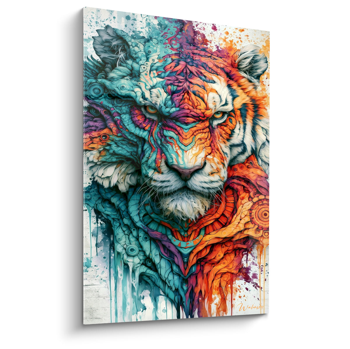 Tigre orange et turquoise aux motifs ornementaux, regard perçant sur fond blanc éclaboussé