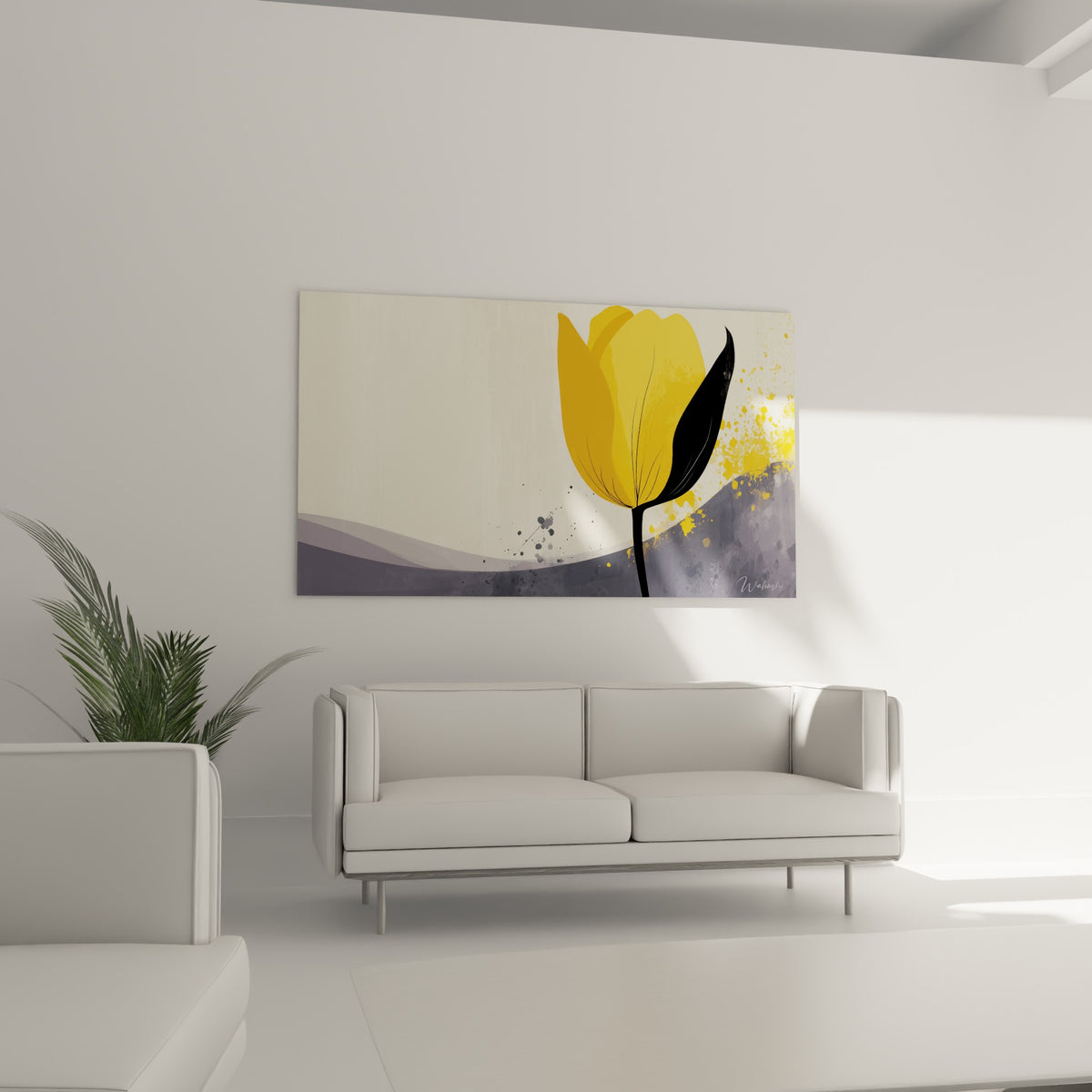 Fleur jaune safran contrastant avec une vague anthracite, positionnée au-dessus d'un canapé dans un salon lumineux