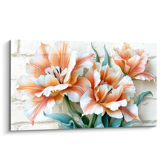 Tulipes pêche et blanches aux pétales veinés déployées sur fond clair texturé, style aquarelle botanique