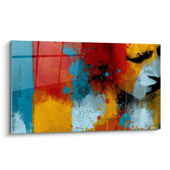 Visage abstrait aux teintes bleu ciel et rouge intense, éclaboussures noires sur toile texturée