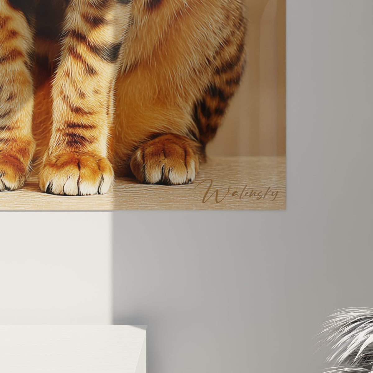Vue d'ensemble du tableau chat Toyger dans un intérieur contemporain mettant en valeur la décoration
