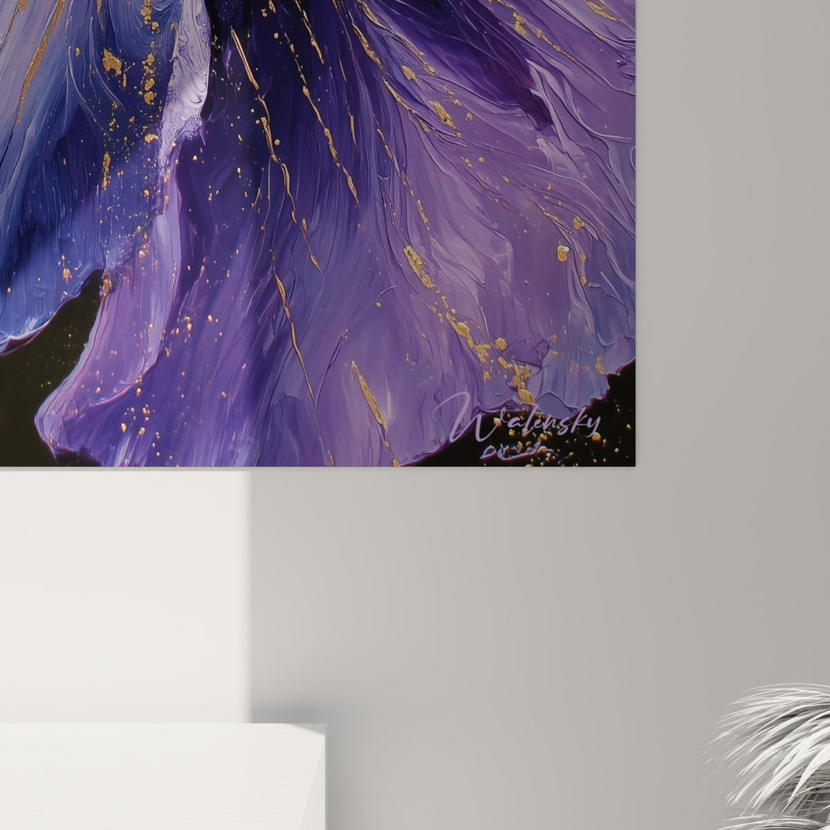 Vue perspective tableau fleur violette explosion dorée décoration murale feng shui sud-est bois